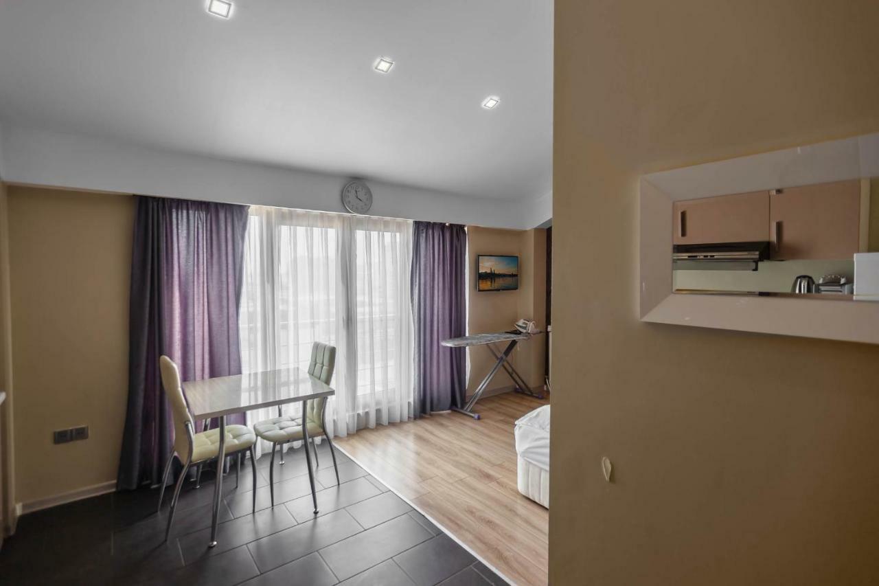 Diplomat Suites Baku Exteriör bild