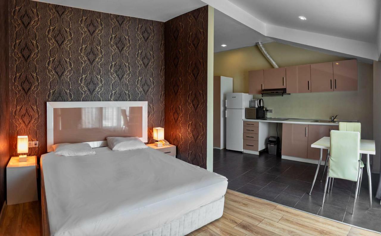 Diplomat Suites Baku Exteriör bild