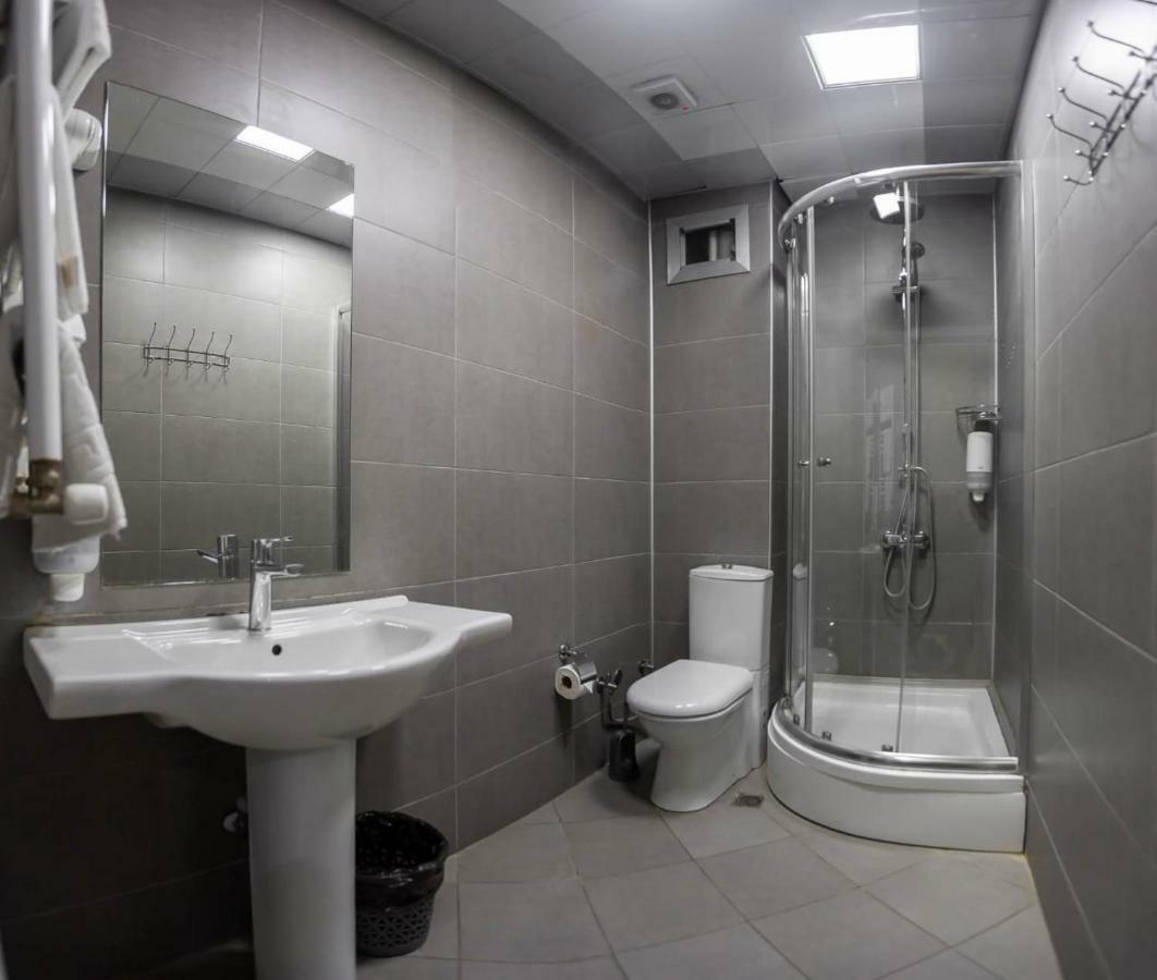 Diplomat Suites Baku Exteriör bild